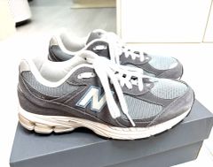 New Balance 2002 270 ほぼ新品 M2002RFB