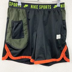 NIKE　ナイキ　ハーフパンツ/ショートパンツ　黒　ブラック　マルチカラー　Mサイズ　古着