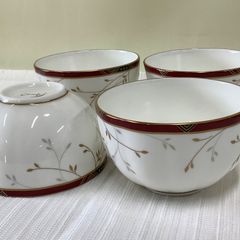 NARUMI なるみ 湯呑み4客セット リーフ柄 和食器 金彩 D966