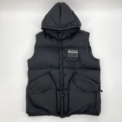 MONCLER（モンクレール） カイル ジレ パッチロゴ フラグメント デザイン ナイロン F209U1B51210 ダウンベスト ブラック