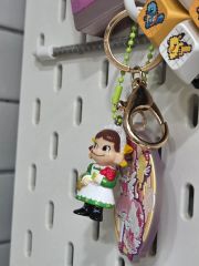 ペコちゃん ぬいぐるみ キーホルダー グリーン 가챠 日本正規品