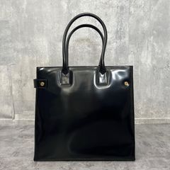 GUCCI グッチ トートバッグ ハンドバッグ ロゴ入り レザー スクエア ゴールド金具 ダブルハンドル 光沢 ブラック 黒 手提げ レディース