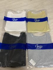 深Uネック クロップドTシャツ 新品まとめ
