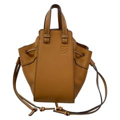 LOEWE(ロエベ) ハンドバッグ ハンモック ドローストリング ミニ ブラウン
