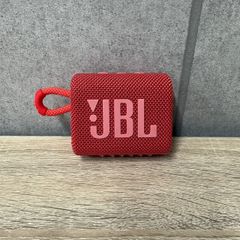 JBL Bluetoothスピーカー レッド 小型 ポータブル ループ付き