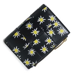 ボッテガヴェネタ デイジー 花柄 マキシ イントレチャート カセット スモール 二つ折りウォレット 財布 カーフスキン レザー ブラック 黒 ゴールド金具 742698 BOTTEGA VENETA（新品・未使用品）