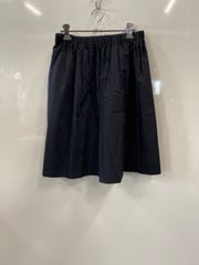 d135⚫︎BLUE LABEL CRESTBRIDGE⚫︎ブルーレーベルクレスブリッジ⚫︎ギャザー⚫︎フレアスカート⚫︎size40⚫︎紺