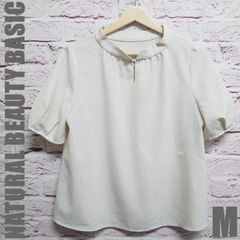 ナチュラルビューティーベーシック　NATURAL BEAUTY BASIC　トップス　サイズ　M