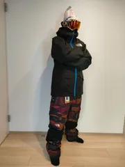 【日本未発売】新品 THE NORTH FACEノースフェイス　 スキー＆スノーボードウェア上下セット　メンズL