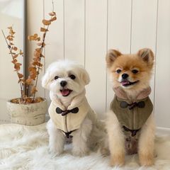 犬の服　ダッフルベスト (ベージュ、グリーン)