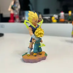 【送込未開封】ドラゴンボールカプセルネオ壮絶パワー究極を超えるベジットドラカプ 送込未開封】ドラゴンボールカプセルネオ壮絶パワー究極を超える