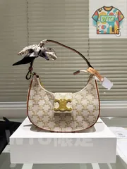 【今日特価】Celine Ava Triomphe × ～トリオンフ アームポーチ～ Lisa コラボ風-WTO輸入2