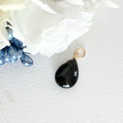 14kgf 宝石質ブラックスピネルのネックレスチャーム - メルカリ