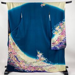 ◎mk-0006　振袖　銀通し　青緑　身丈170.5　裄68.5　　M-7-7 振袖 身丈170.5cm 裄丈70cm L 袷 桜 雪輪 銀通し 金糸 青緑 正絹