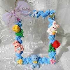 【ハンドメイド】バレンタイン　ホワイトデー　ホイップデコ　推しカラー青　ブルー　スカイブルー　蝶々　リボン　バラ花柄　硬質ケース　レジン　トレカケース　トレカ　推し活・オタ活　マグネットジェルネイルトレカケースも販売中