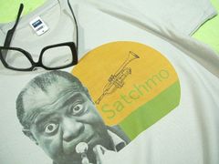 ルイ・アームストロングのＴシャツ　ジャズ　サッチモＴシャツ　ジャズ　トランペット