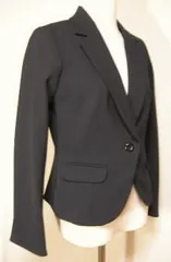 【タイムセール！】【秋冬春　クリアランス！】【送料無料！】【レディス　黒無地　１ケボタン　テーラードジャケット】【仕事服】【総裏地付き】無地１ケ釦のスタイリッシュなテーラードジャケット＜黒−Ｌ（１１号）＞5802010【家庭洗濯】【ブラックフォーマル】