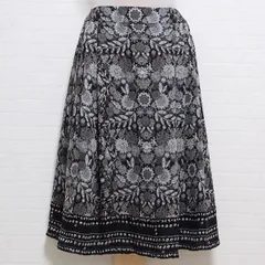 INGEBORG/インゲボルグ◇黒花柄ポリスカート