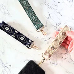 インド刺繍リボン ハンドストラップ スマホストラップ  Classicフラワー