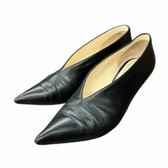 Celine Vカットパンプス CELINE セリーヌ大人気Vカットパンプス