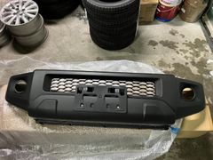 スズキ JB74W ジムニーシエラ 純正フロントバンパー（新車外し・美品