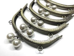 Item thumbnail for item 885e8113-d6a3-4cf3-9198-c2b6fb04948a