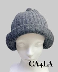 日本製 カシラ  CA4LA ポンポン付きニット帽　ウール混