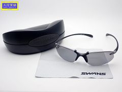 SWANS AIRLESS-WAVE スワンズ スポーツ サングラス エアレスウェイブ ブラックｘシルバー 中古Ａ+ 【送料無料】 A-8838【質屋出品】