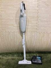 【KWB】マキタ makita 充電式クリーナー CL107FD掃除機