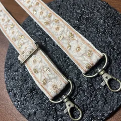 インド刺繍リボン スマホショルダー ショルダーストラップ 花柄 ピンクベージュ 010