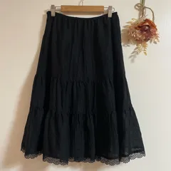 ピノーレPINORE❣️レディースフレアスカート‼️ ピノーレ PINORE スカート フレア 花柄 タック シフォン 38 茶の