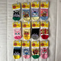 A新品アンパンマン女の子男の子滑り止め付き子ども靴下12-15cm