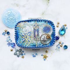 再販未定★　王城のピルケース・装飾　ハンドメイドピルケース　レジンピルケース　ハンドメイドレジン　小物入れ　薬入れ