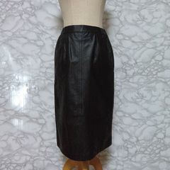 レザーウェア　Leather Wear　膝丈タイトレザースカート　レディース 【9】  黒　ブラック　裏地あり　スリット　スタイリッシュ　おしゃれ