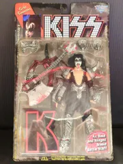 まとめ KISSフィギュア ピーター・クリス ベーシスト、ジーン　額入り限定版 まとめ KISSフィギュア ピーター・クリス ベーシスト、ジーン 額