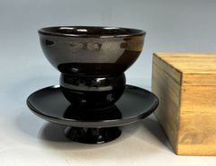 如泉（茶碗）「油滴天目　茶碗・天目台」 茶道具 天目茶碗 二点セット 抹茶碗 木製漆器 木箱