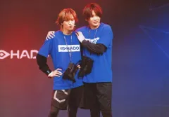 【中古】生写真(男性) 酒寄楓太・磯野亨/横型・膝上/HADO ACTORS CUP Vol.11 オンラインくじ ダブルチャンス特典 集合カット 生写真