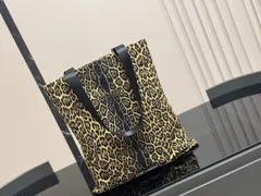 【今日特価】YSL 豹?帆布包 46.44cm - 送料無料！