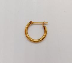 18金 フープピアス 片耳 0.36g - メルカリ