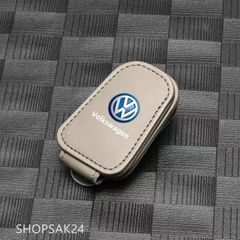 フォルクスワーゲンベージュサングラスクリップ 車用収納 車載サングラスホルダー 眼鏡ホルダー PUレザー サンバイザー 取付簡単
