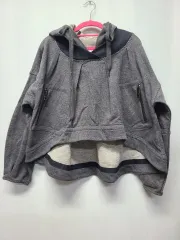 テクセ/アディダス ステラマッカートニー クロップドパーカー