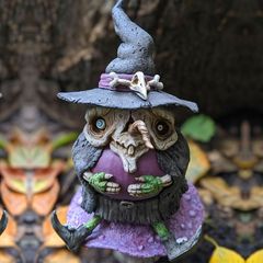 ファッション小物 限定特別色☆魔導の賢者フクロウ 魔法世界の案内人