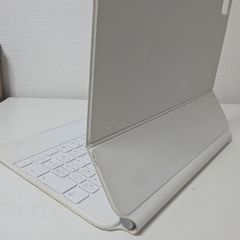 【使用感有】Magic Keyboard - 日本語 - ホワイト 11インチ iPad Pro / iPad Air 用