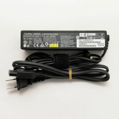 純正 富士通 FUJITSU ACアダプター 19V~3.16A FMV-AC327A コネクタサイズ約3.5mm*1.3mm