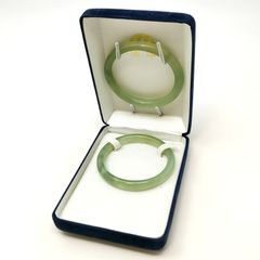 翡翠バングル 緑と白のグラデーション - メルカリ