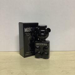 新品未使用モスキーノ MOSCHINO トイボーイ オーデパルファム ミニ5ml