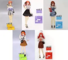 【中古】アクリルスタンド・アクリルパネル 全5種セット アクリルスタンド 「DMMスクラッチ! 映画 五等分の花嫁」 C賞