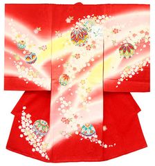 ※店舗改装後【古典新作フェア】仕立無料☆正絹京友禅工芸手描き美術染刺繍入☆四季花王朝まり古典祝い文多色ボカシ染☆お祝着10012182