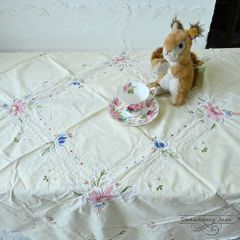 L3705-566 送料込！ 英国ヴィンテージ リネン テーブルクロス ファブリック 花 クロス イギリス