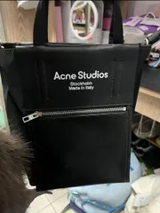 2024年最新】acne studios トートバッグの人気アイテム - メルカリ